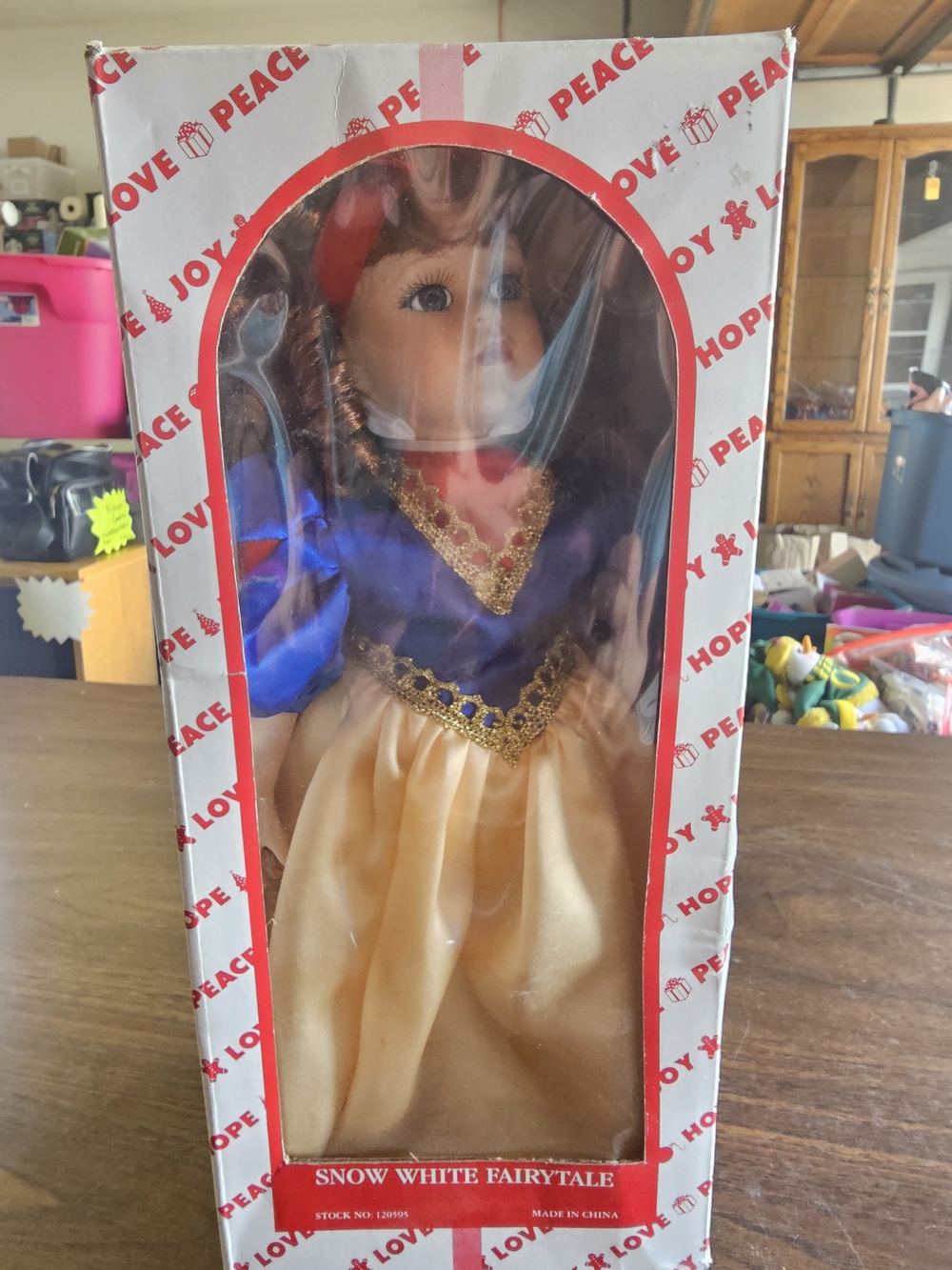 Snow White Fairytale Doll - Gold & Blue Dress House Of Lloyd❤️💜